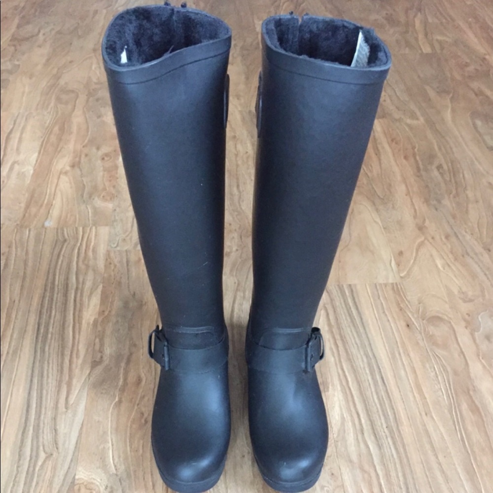 Steve Madden - Ice storm Rain Boots - Size 7